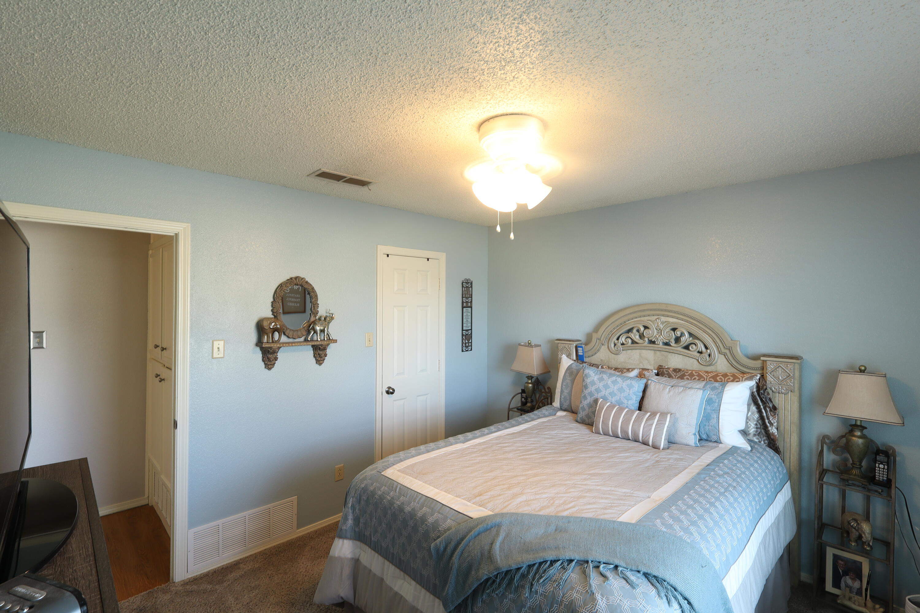 5815 Duke Street Lubbock, TX 79416 - Photo 21 of 50 IMG_0456