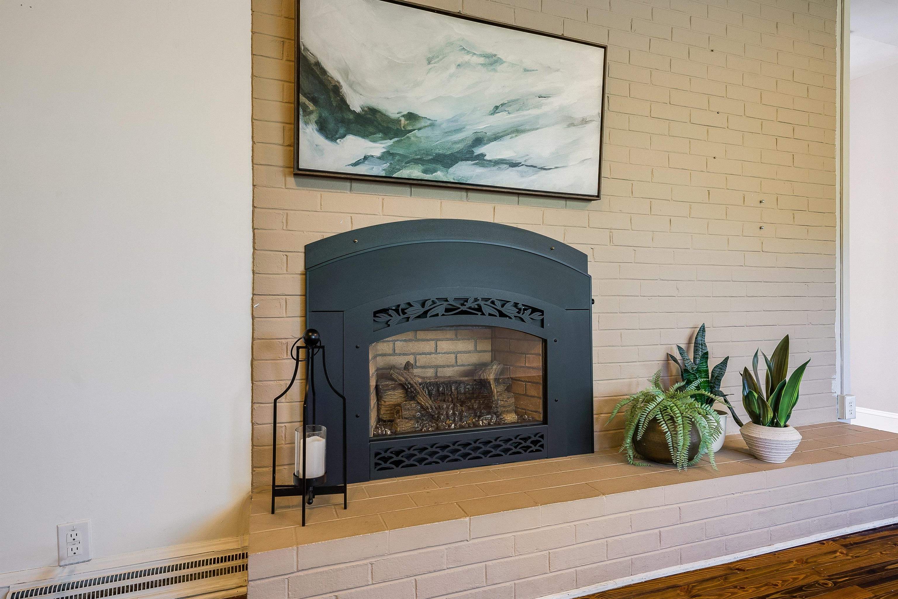 108 Overlook Road Staunton, VA 24401 - Photo 4 of 49 Gallery Image 4