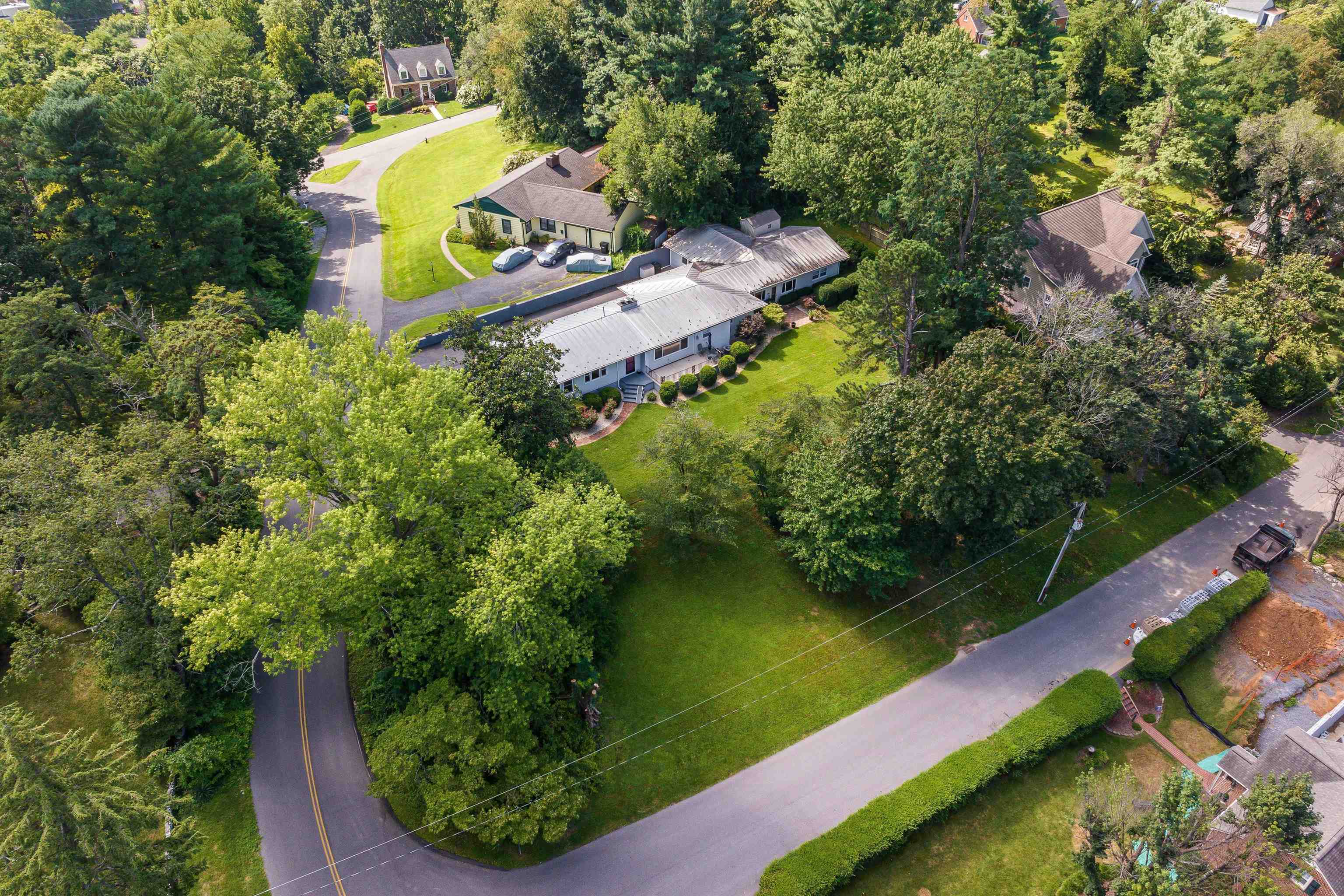 108 Overlook Road Staunton, VA 24401 - Photo 46 of 49 Gallery Image 46