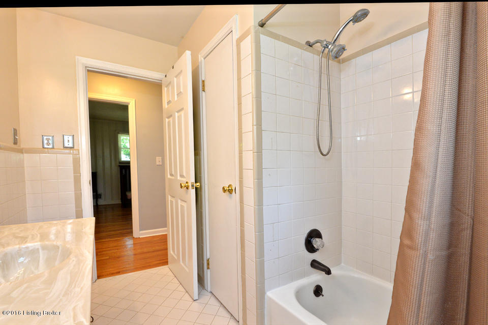 7707 3rd Street Road Louisville, KY 40214 - Photo 26 of 49 Full Bath