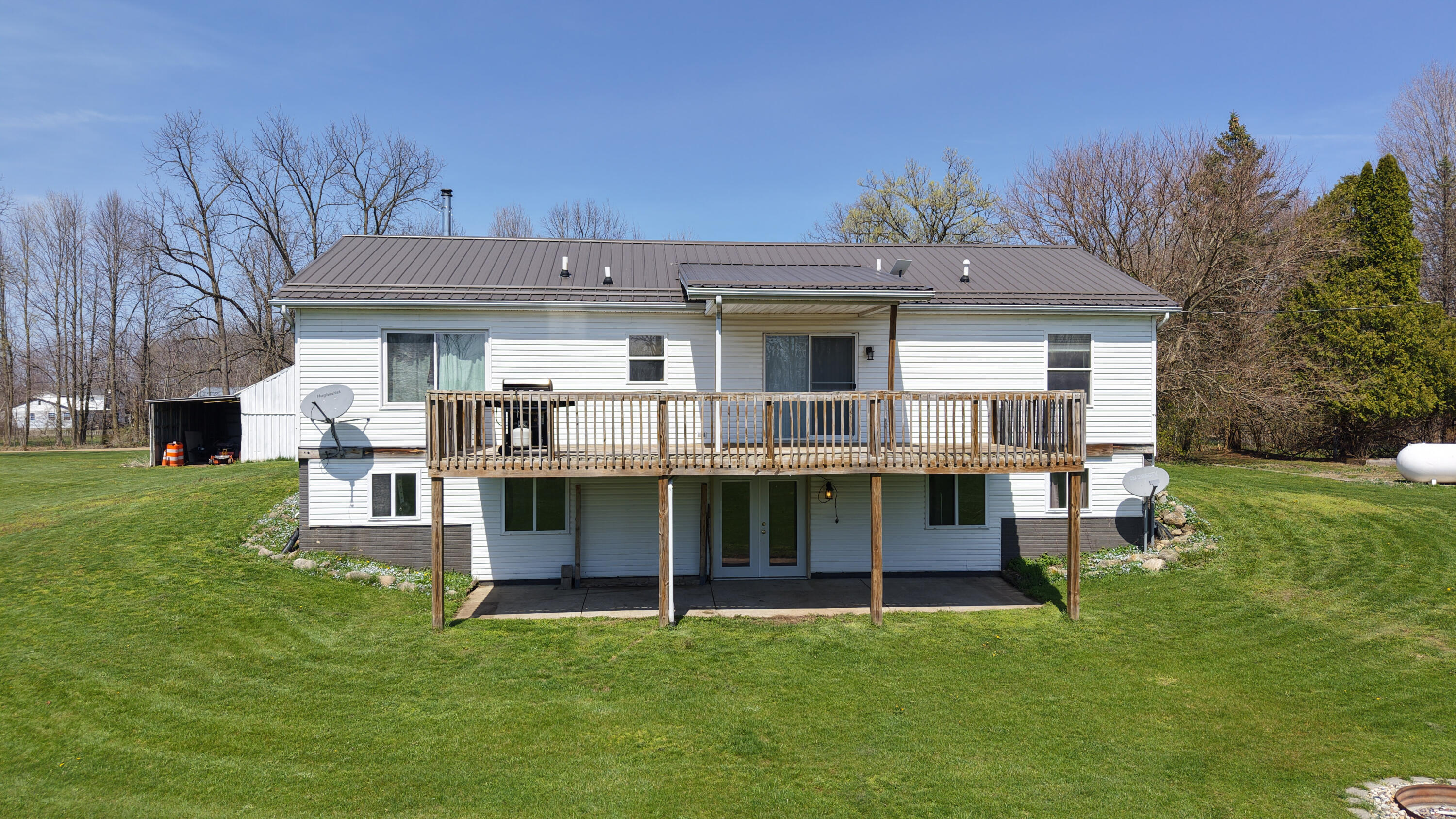 265 West Pearl Road Coldwater, MI 49036 - Photo 2 of 43 5-DJI_20260411141510_0081_D