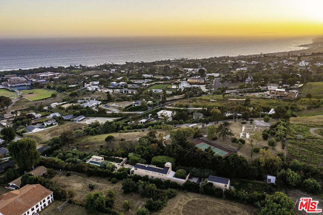 29829 Harvester Road Malibu, CA 90265 - Photo 42 of 44