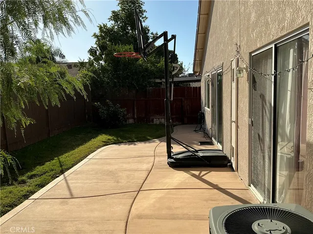 a car parked in front of a house