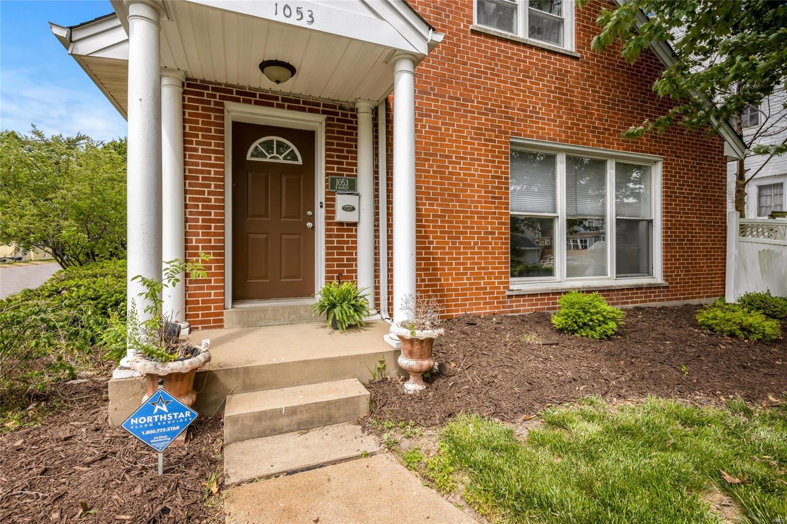 1053 North Hanley Road St. Louis, MO 63130 - Photo 2 of 42