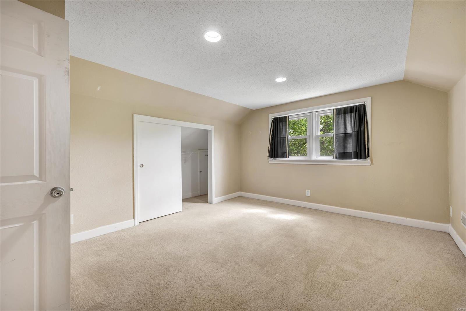 1053 North Hanley Road St. Louis, MO 63130 - Photo 22 of 42