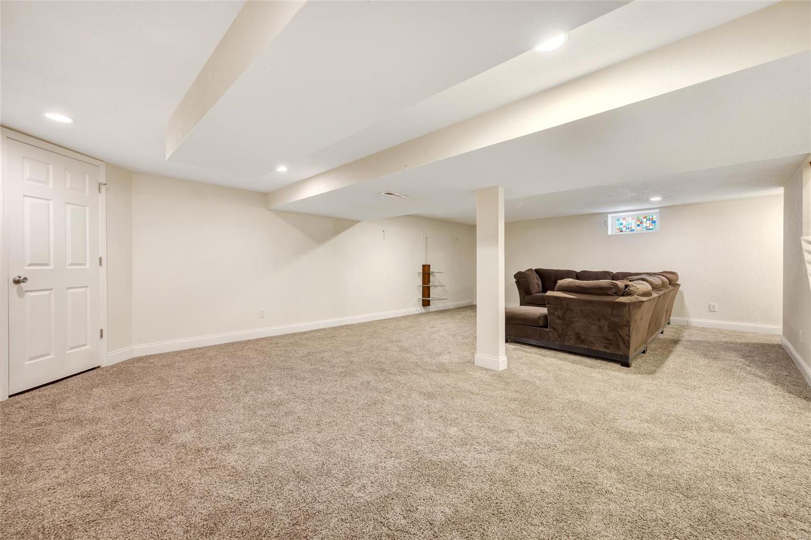 1053 North Hanley Road St. Louis, MO 63130 - Photo 29 of 42