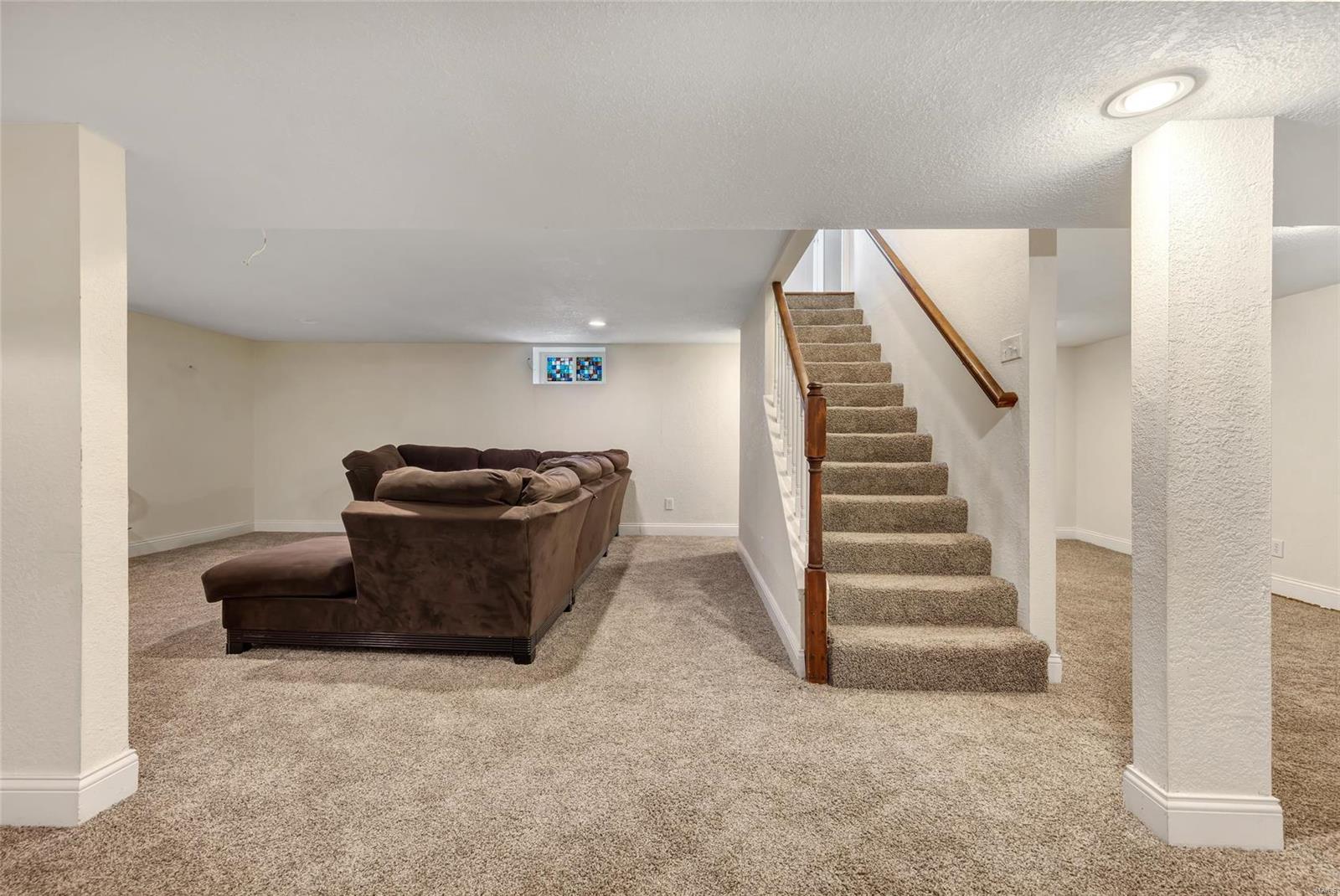 1053 North Hanley Road St. Louis, MO 63130 - Photo 32 of 42