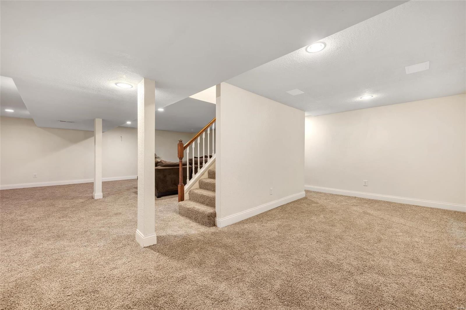 1053 North Hanley Road St. Louis, MO 63130 - Photo 33 of 42