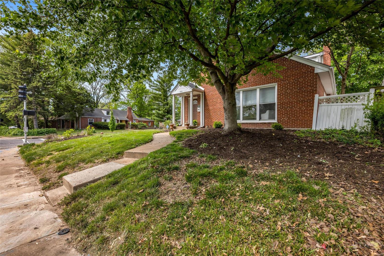 1053 North Hanley Road St. Louis, MO 63130 - Photo 40 of 42