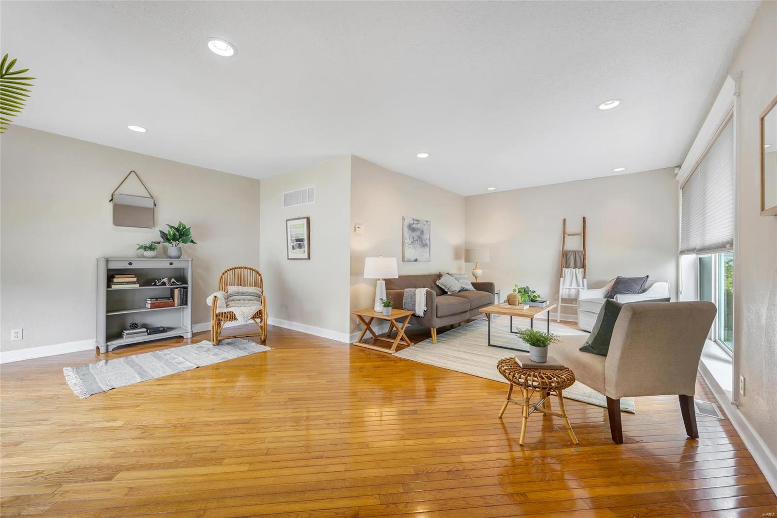 1053 North Hanley Road St. Louis, MO 63130 - Photo 6 of 42