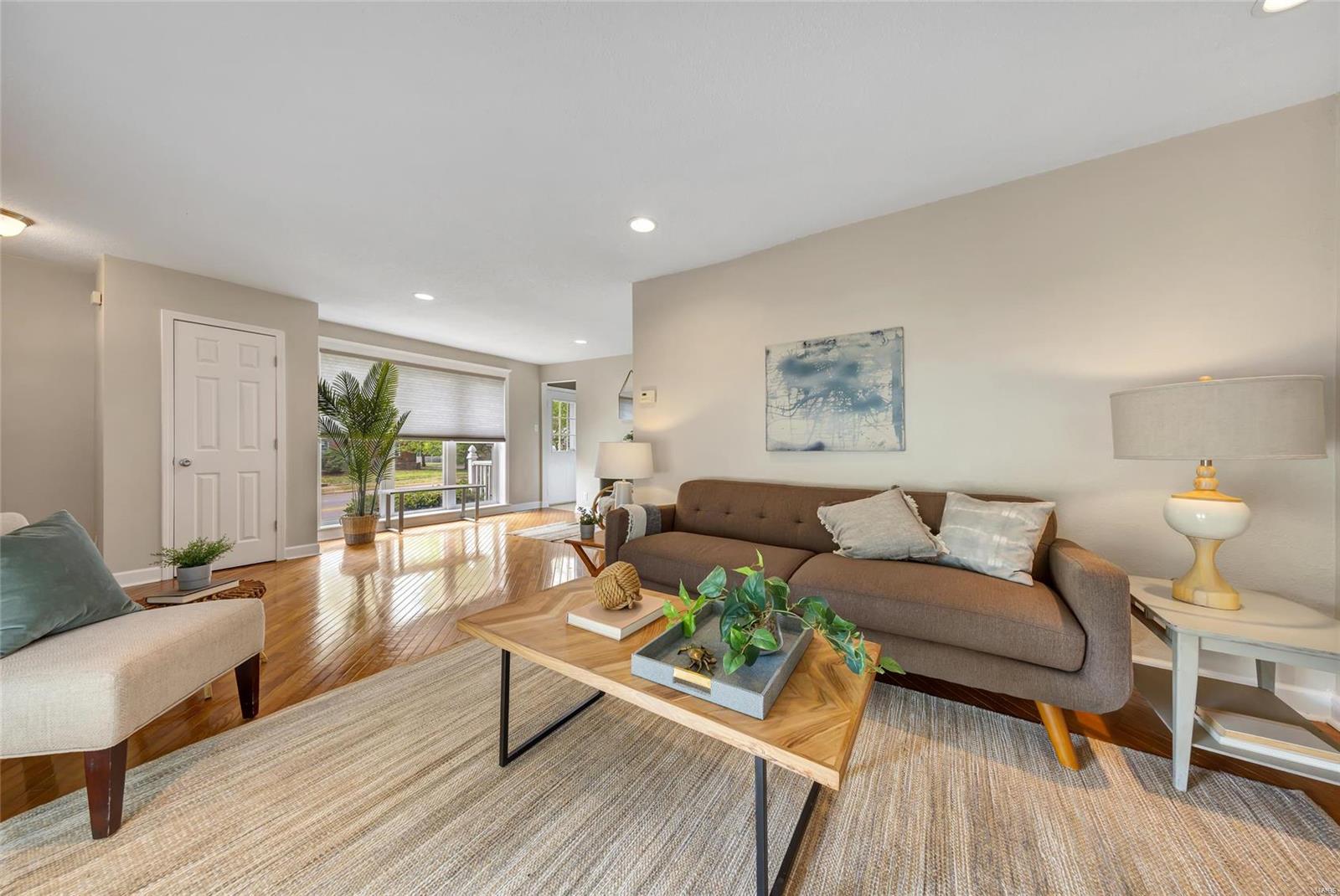 1053 North Hanley Road St. Louis, MO 63130 - Photo 8 of 42