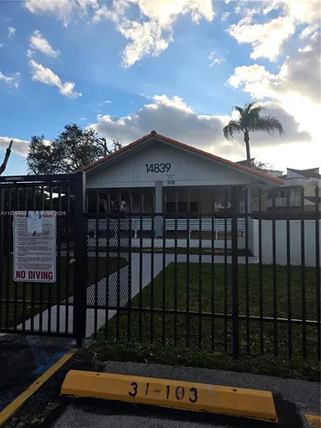 $2,000 | 14831 Southwest 80th Street, Unit 2034, Miami, FL 33193