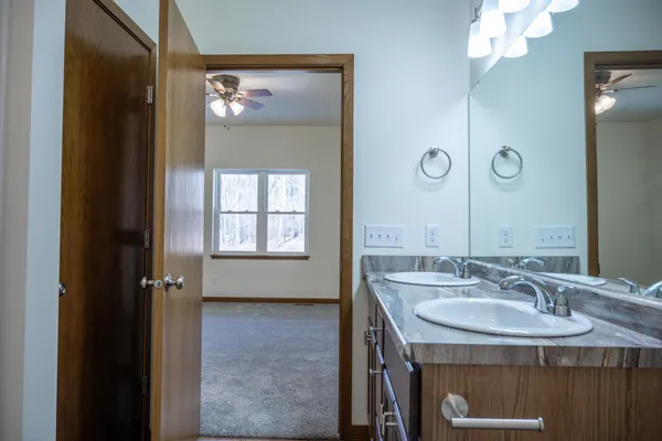 $334,900 | 511 Oak Grove, Necedah, WI 54646