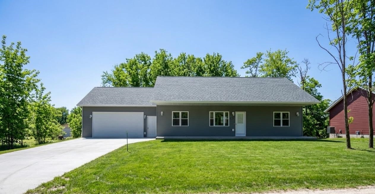 511 Oak Grove Necedah, WI 54646 - Photo 7 of 37