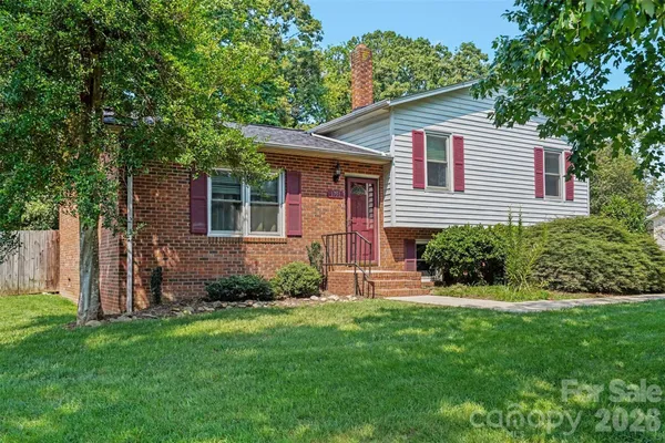 $265,000 | 1751 Piney Road, Hickory, NC 28602