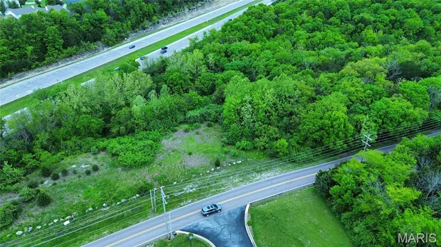 $600,000 | 6250 Upper Byrnes Mill Road, Byrnes Mill, MO 63051