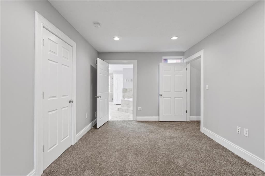 1302 Sarah Street Pittsburgh, PA 15203 - Photo 12 of 25 a view of an empty room