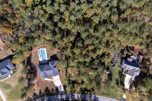 an aerial view of multiple house