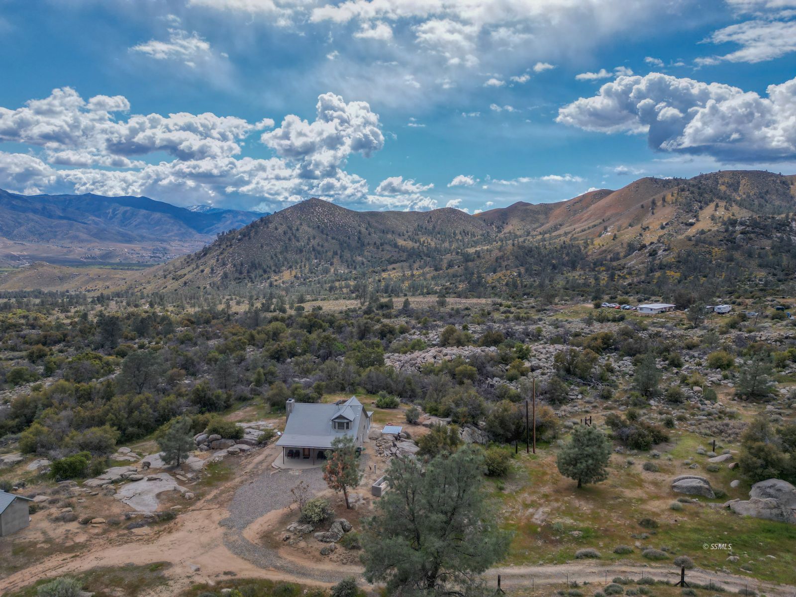 9766 Glacier Gulch Road Weldon, CA 93283 - Photo 43 of 45