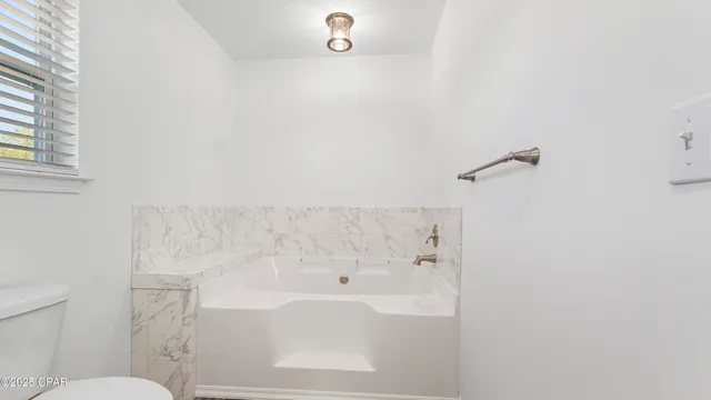 $549,900 | 1294 Dragonfly Lane, Chipley, FL 32428