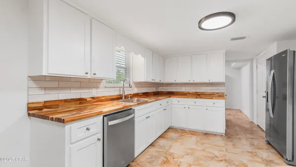 $499,900 | 1294 Dragonfly Lane, Chipley, FL 32428