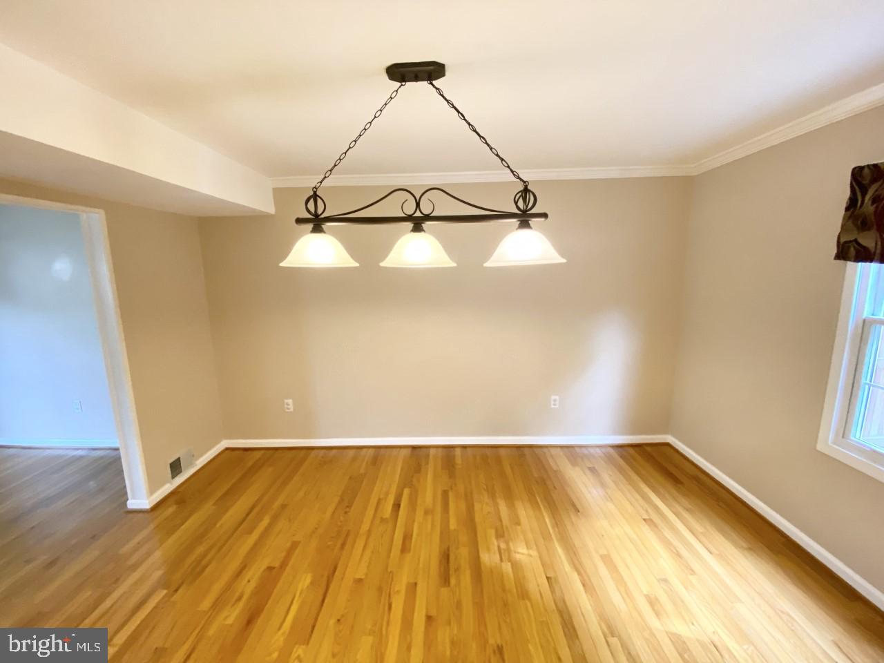 7947 Tower Court Road Severn, MD 21144 - Photo 11 of 46 Gallery Image 11