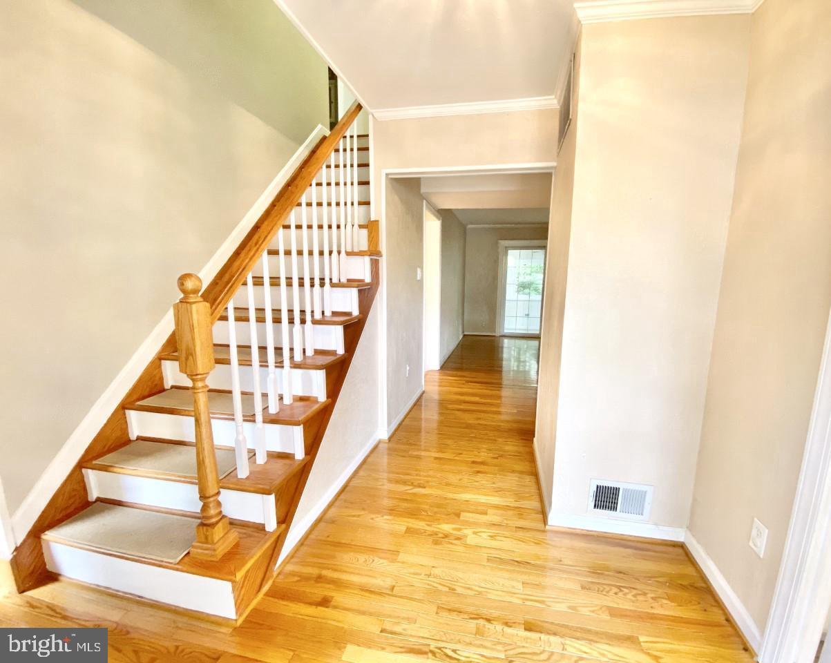 7947 Tower Court Road Severn, MD 21144 - Photo 3 of 46 Gallery Image 3