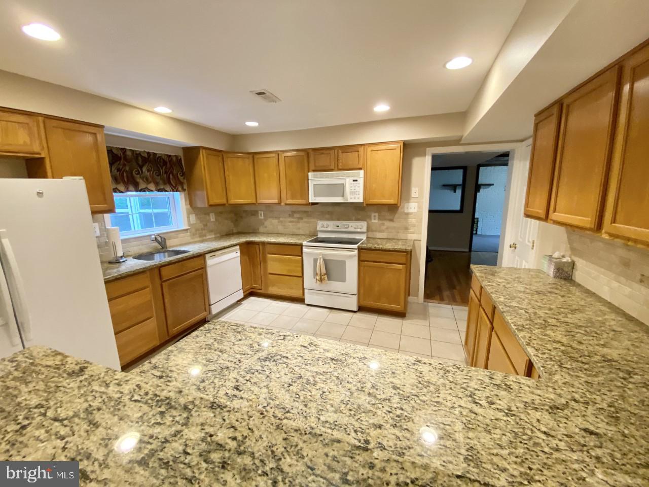 7947 Tower Court Road Severn, MD 21144 - Photo 5 of 46 Gallery Image 5