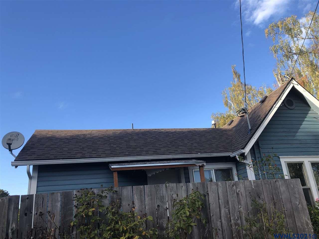 1089 Southwest Church Street Dallas, OR 97338 - Photo 2 of 35 Gallery Image 2