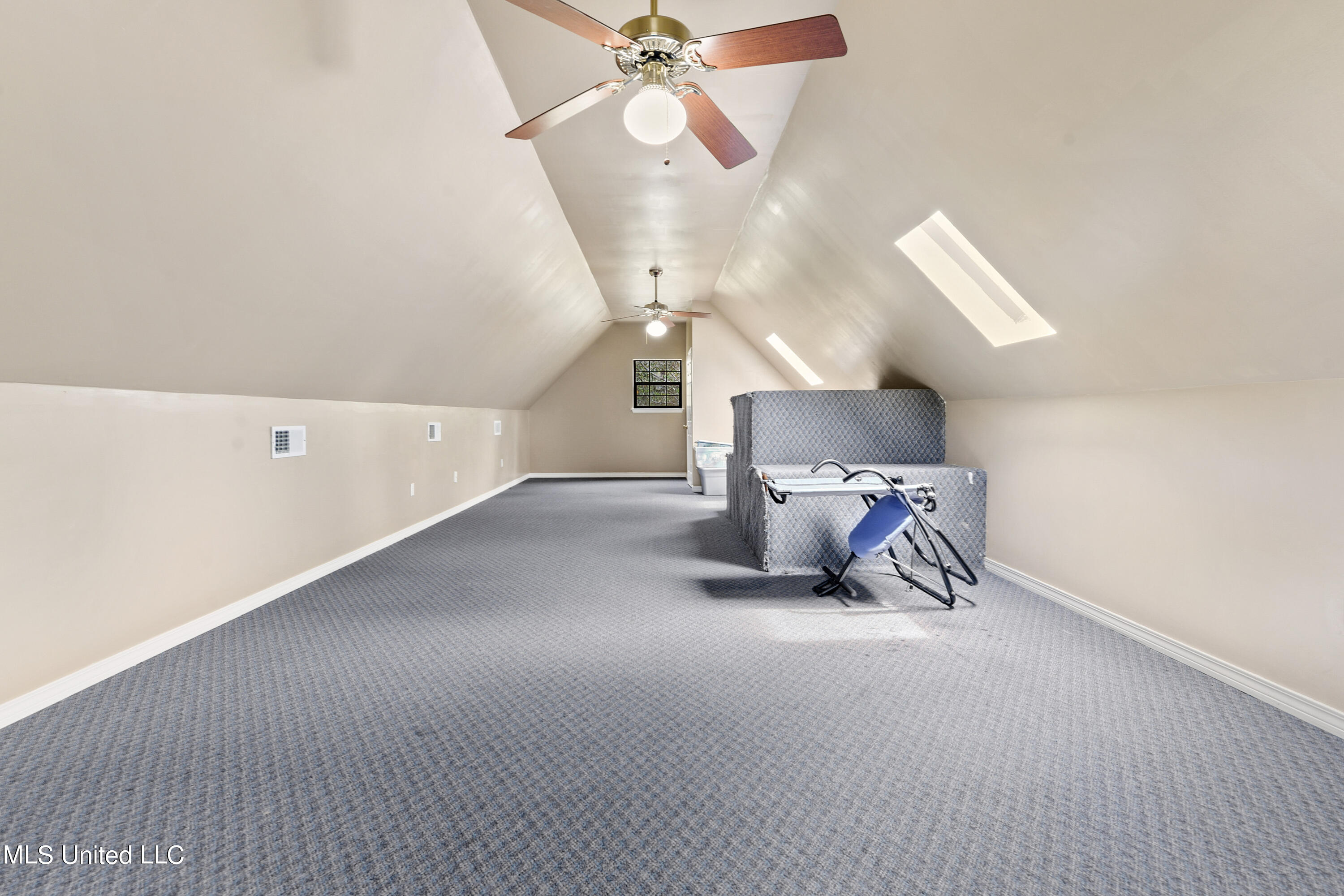 6087 Crump Road Kiln, MS 39556 - Photo 29 of 41 3rd Level Bonus Room