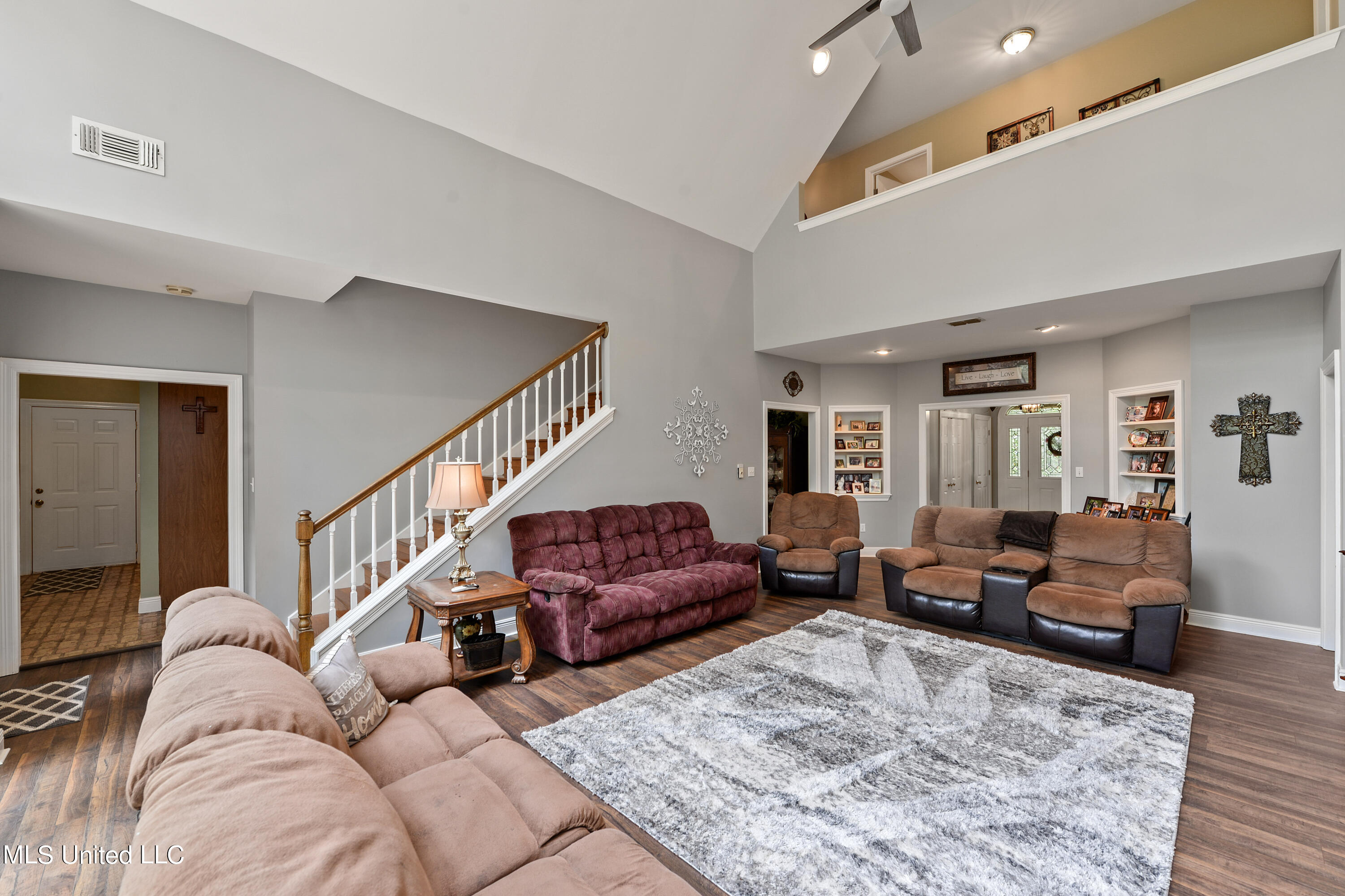6087 Crump Road Kiln, MS 39556 - Photo 8 of 41 Living Room
