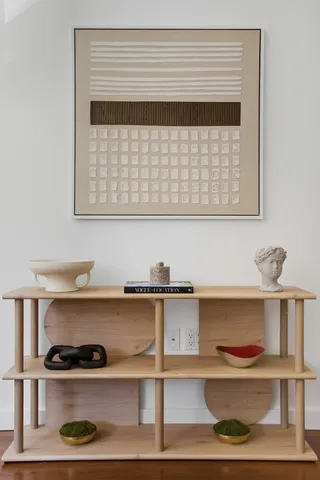 a close up view of a washer and dryer