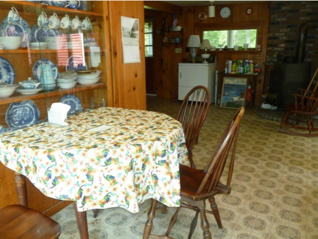 370 Cherry Valley Road Bethlehem, NH 03574 - Photo 7 of 26