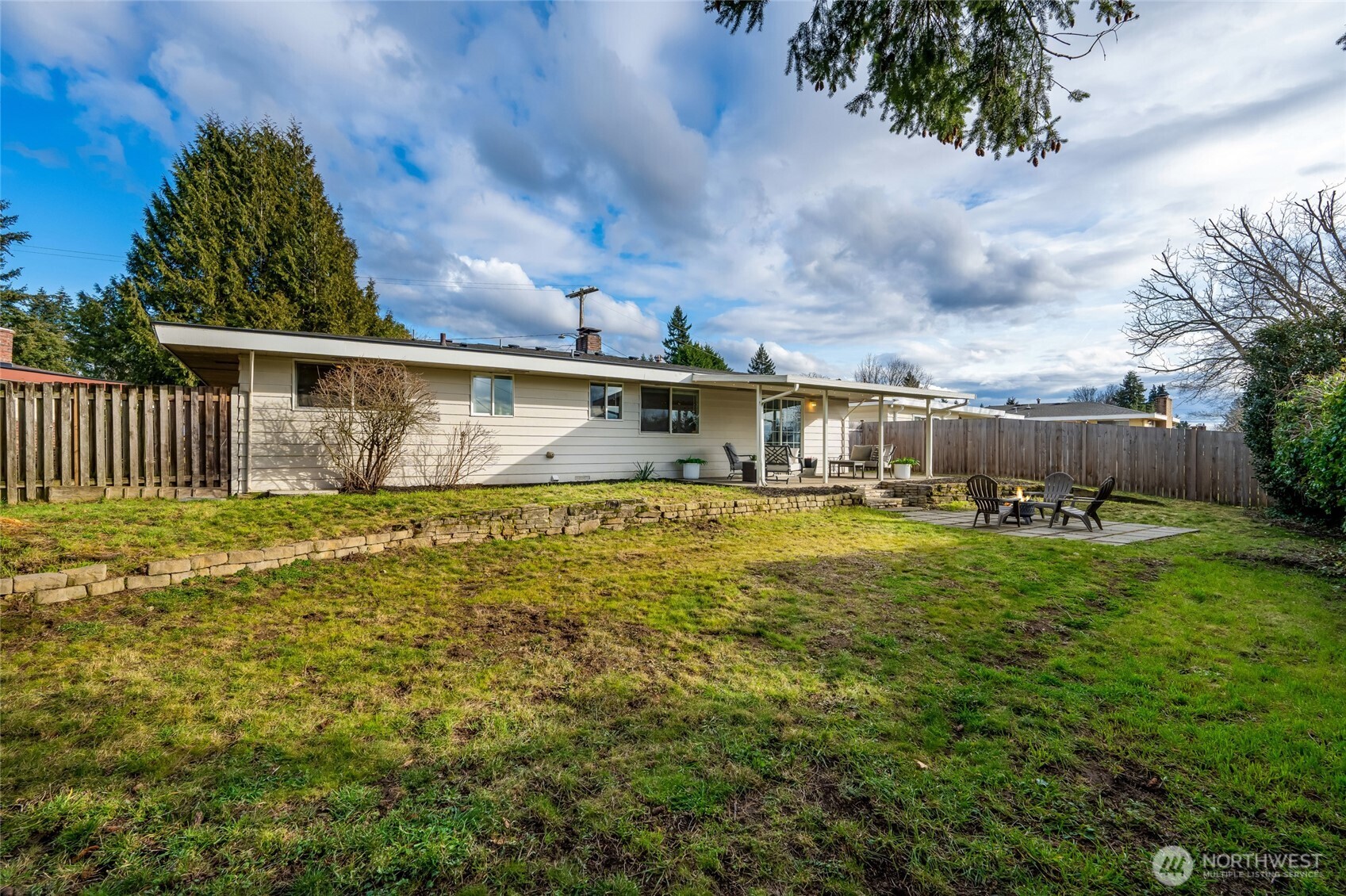 825 Index Court Northeast Renton, WA 98056 - Photo 34 of 40 a view of a house with a yard