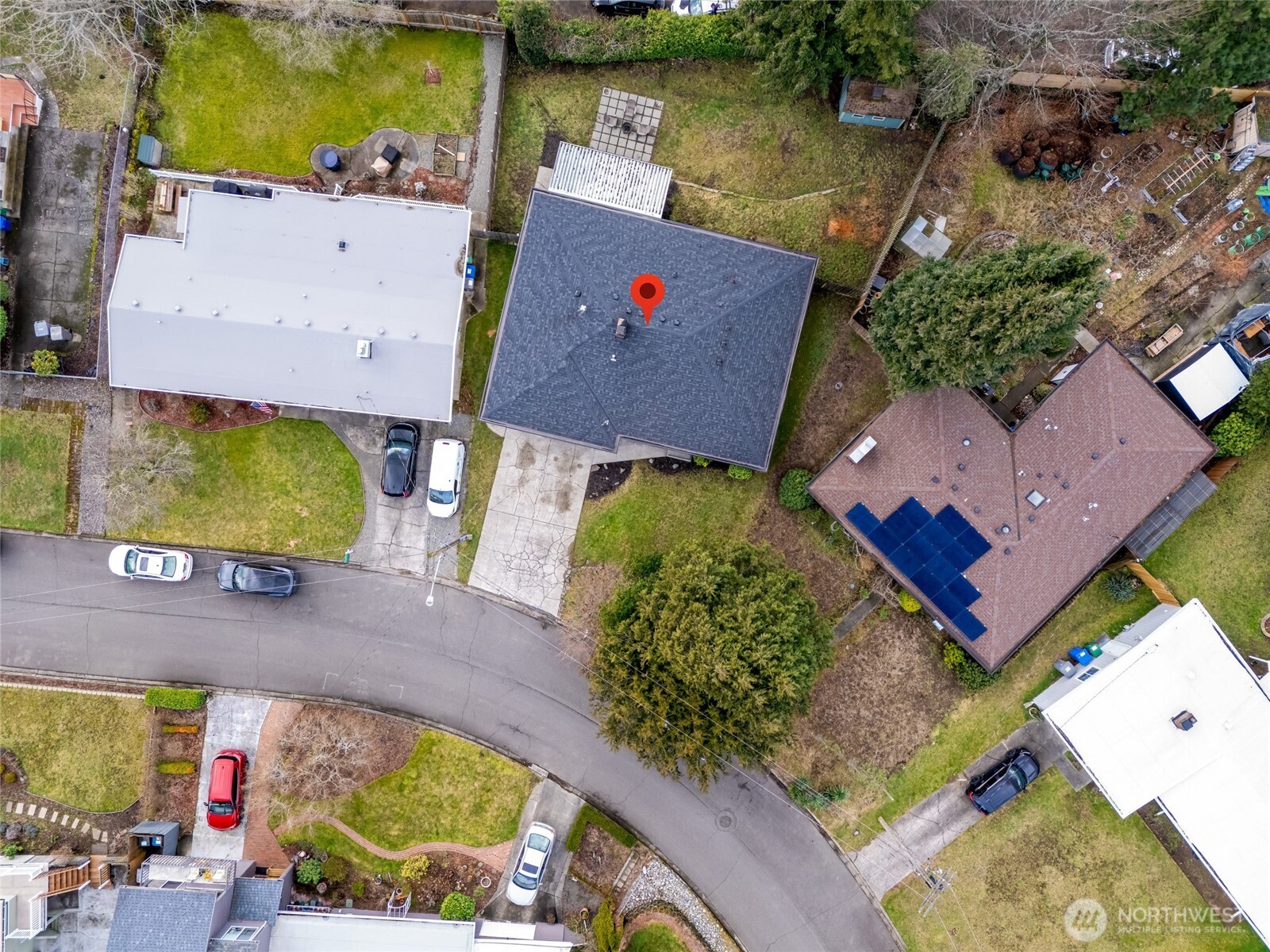 825 Index Court Northeast Renton, WA 98056 - Photo 36 of 40 an aerial view of a house with a swimming pool