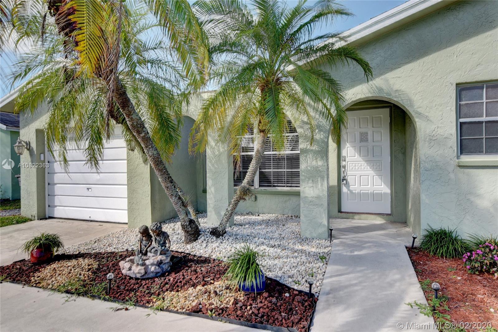 9067 Southwest 1st Road Boca Raton, FL 33428 - Photo 2 of 29