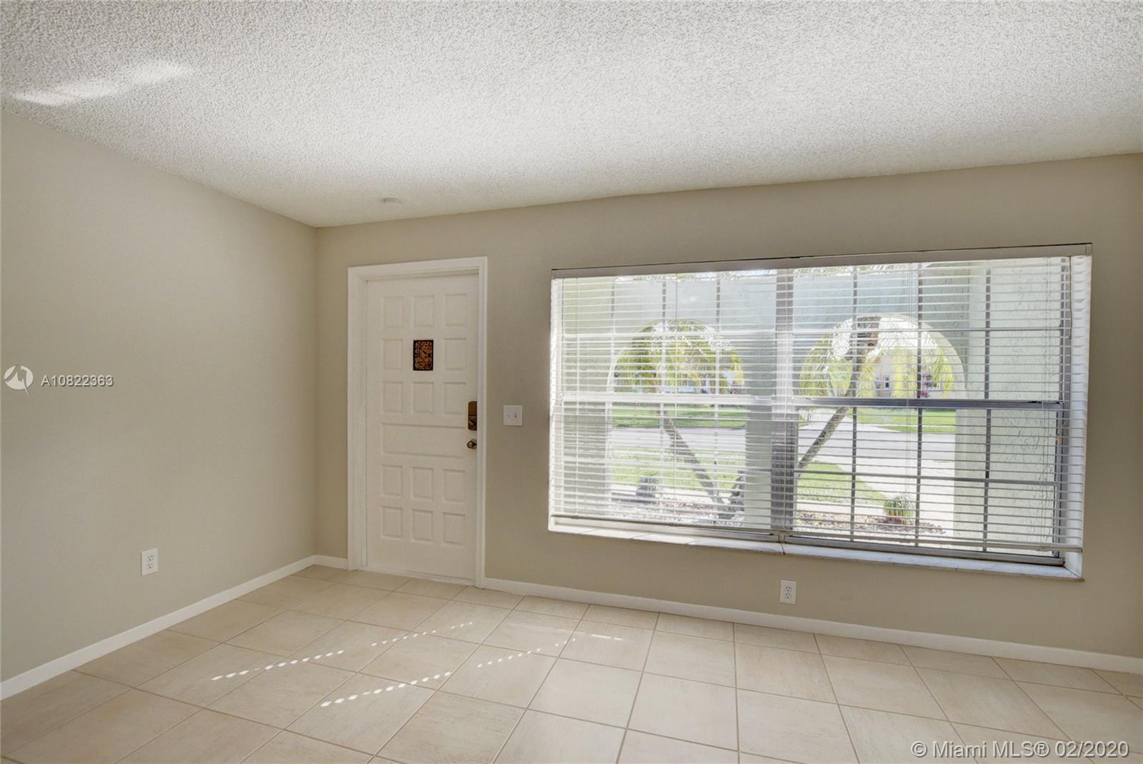 9067 Southwest 1st Road Boca Raton, FL 33428 - Photo 3 of 29