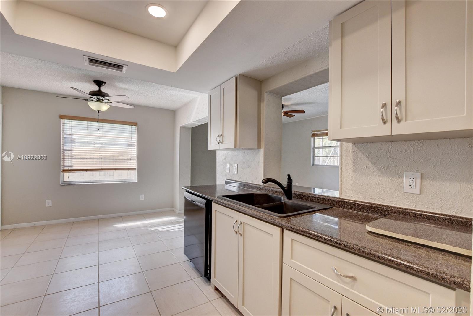 9067 Southwest 1st Road Boca Raton, FL 33428 - Photo 10 of 29