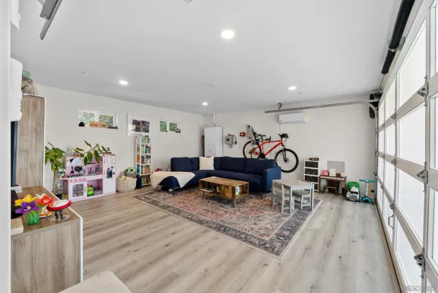 $1,175,000 | 4865 39th Street, San Diego, CA 92116