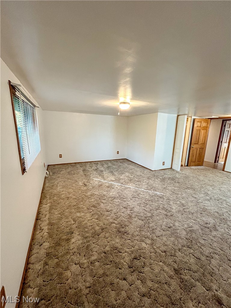 4010 Jaeger Road Lorain, OH 44053 - Photo 10 of 29 Gallery Image 10