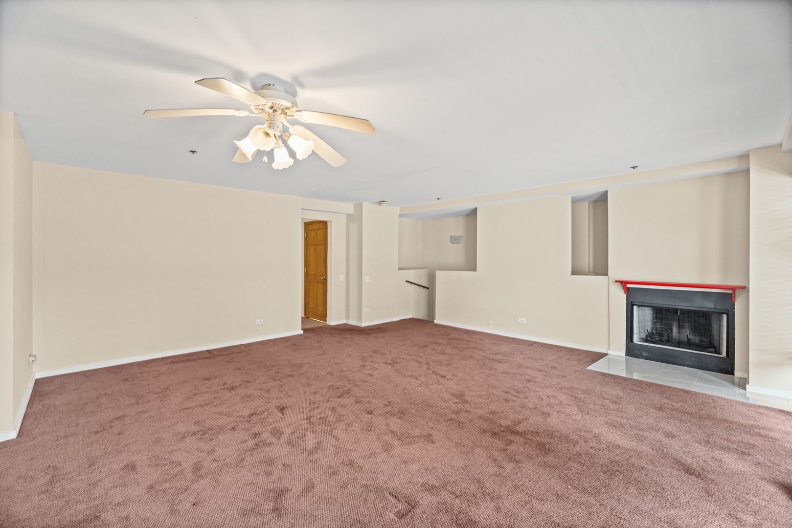 40 East 9th Street, Unit 1907 Chicago, IL 60605 - Photo 19 of 28