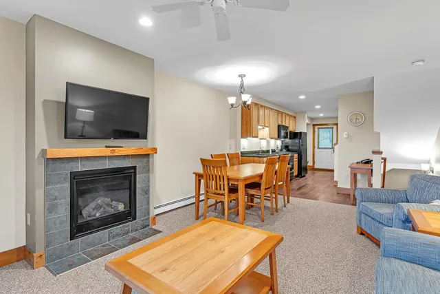 $440,000 | 19 White Pine Drive, Unit 4727, Jay, VT 05859