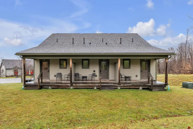 $440,000 | 19 White Pine Drive, Unit 4727, Jay, VT 05859