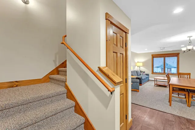 $440,000 | 19 White Pine Drive, Unit 4727, Jay, VT 05859