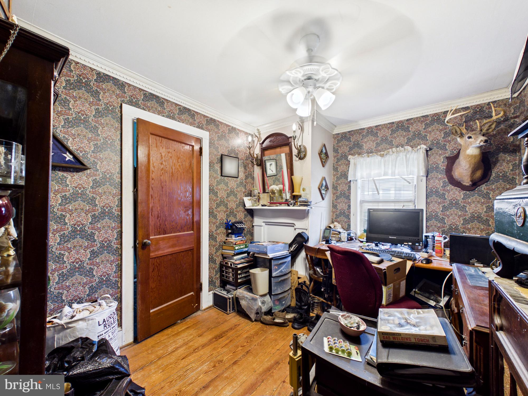 20488 Nanticoke Road Nanticoke, MD 21840 - Photo 28 of 36 Charming vintage study with character.