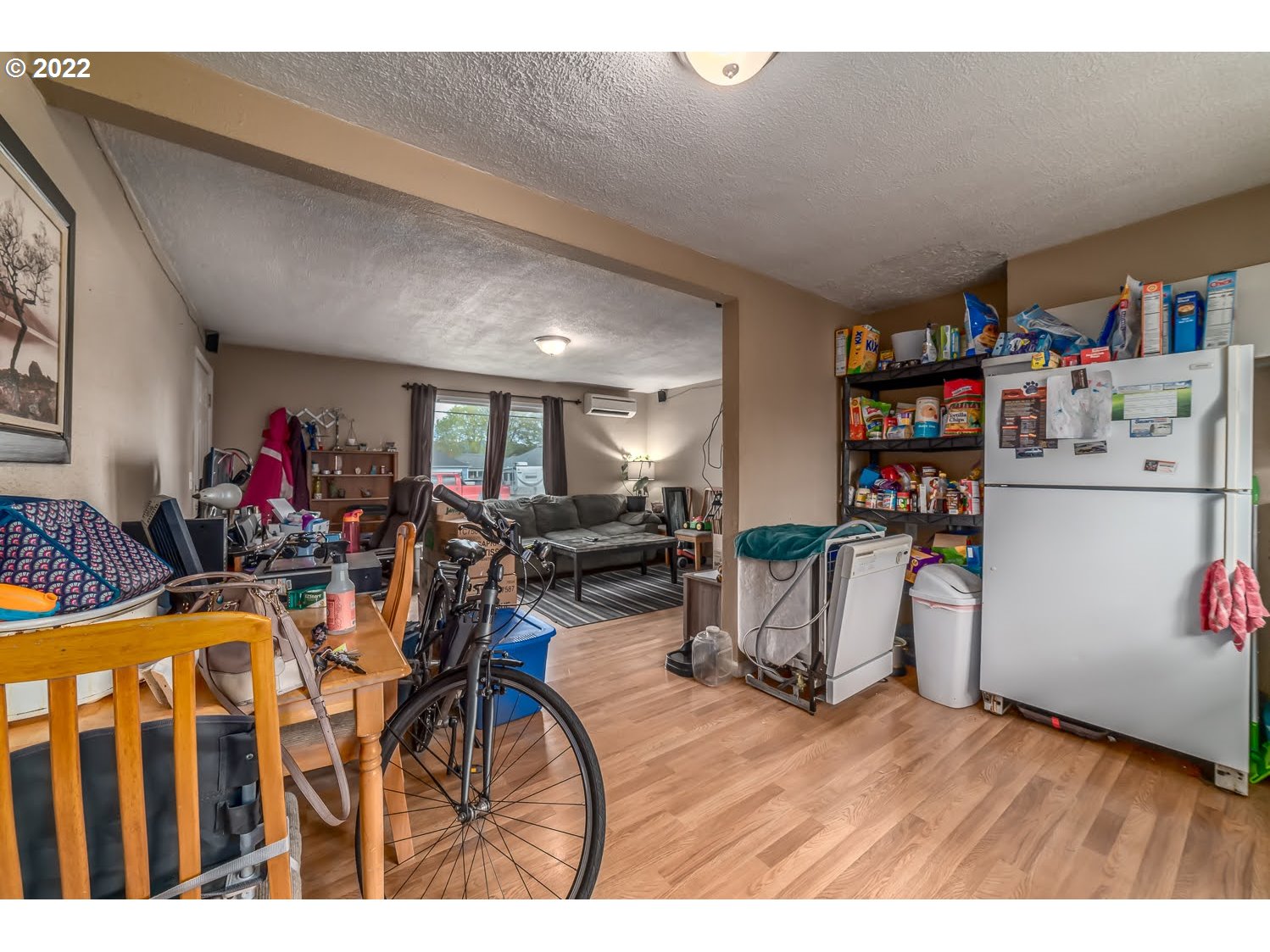 1409 Parker Street Springfield, OR 97477 - Photo 6 of 19 a view of a living room and a kitchen