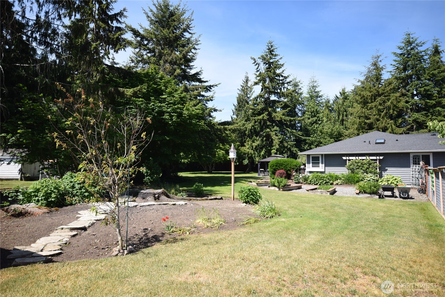 42 Ioka Road Sequim, WA 98382 - Photo 31 of 40
