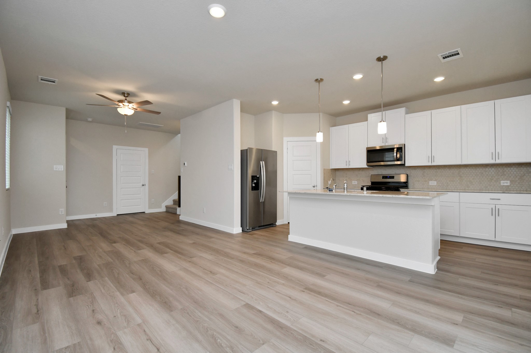 8408 Rising Stream Drive Houston, TX 77063 - Photo 14 of 39