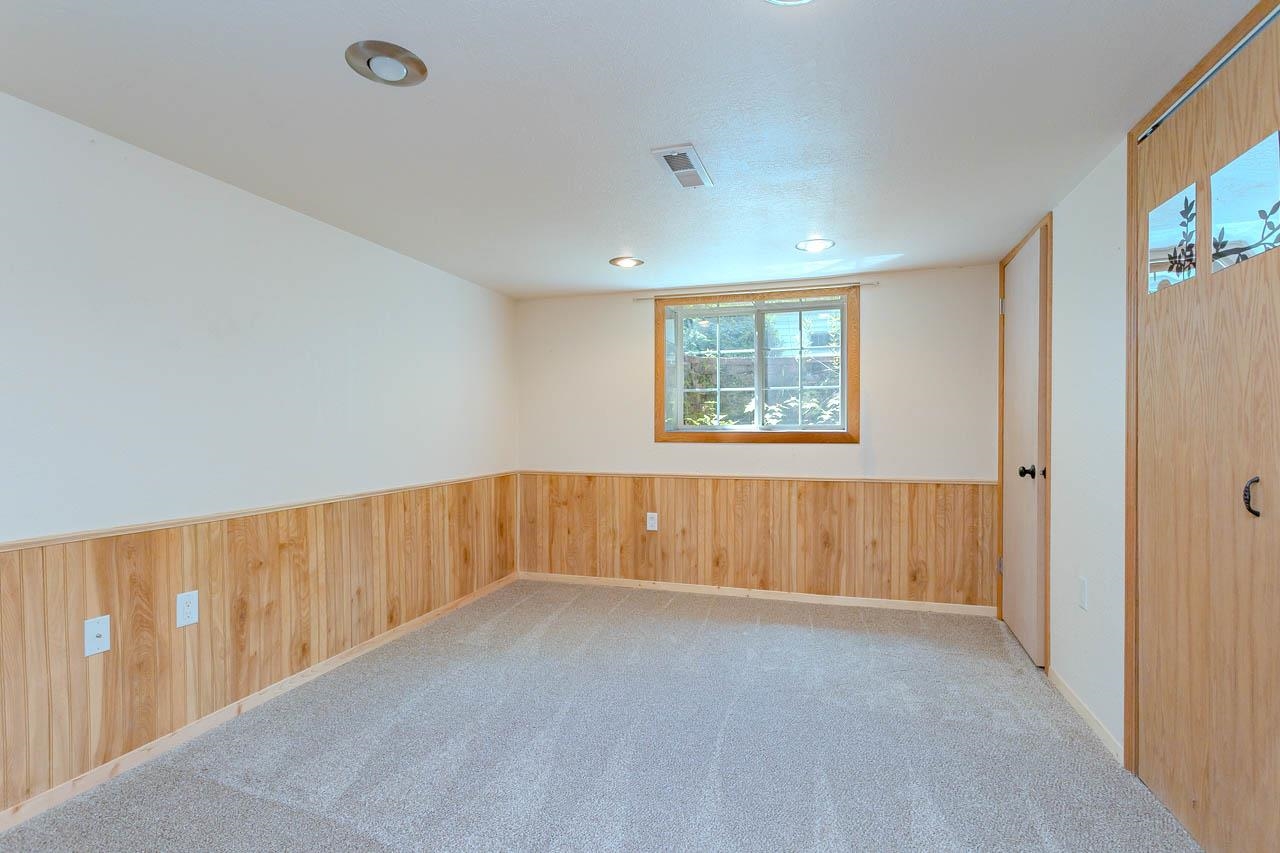 1812 Daley Avenue Schofield, WI 54476 - Photo 21 of 32