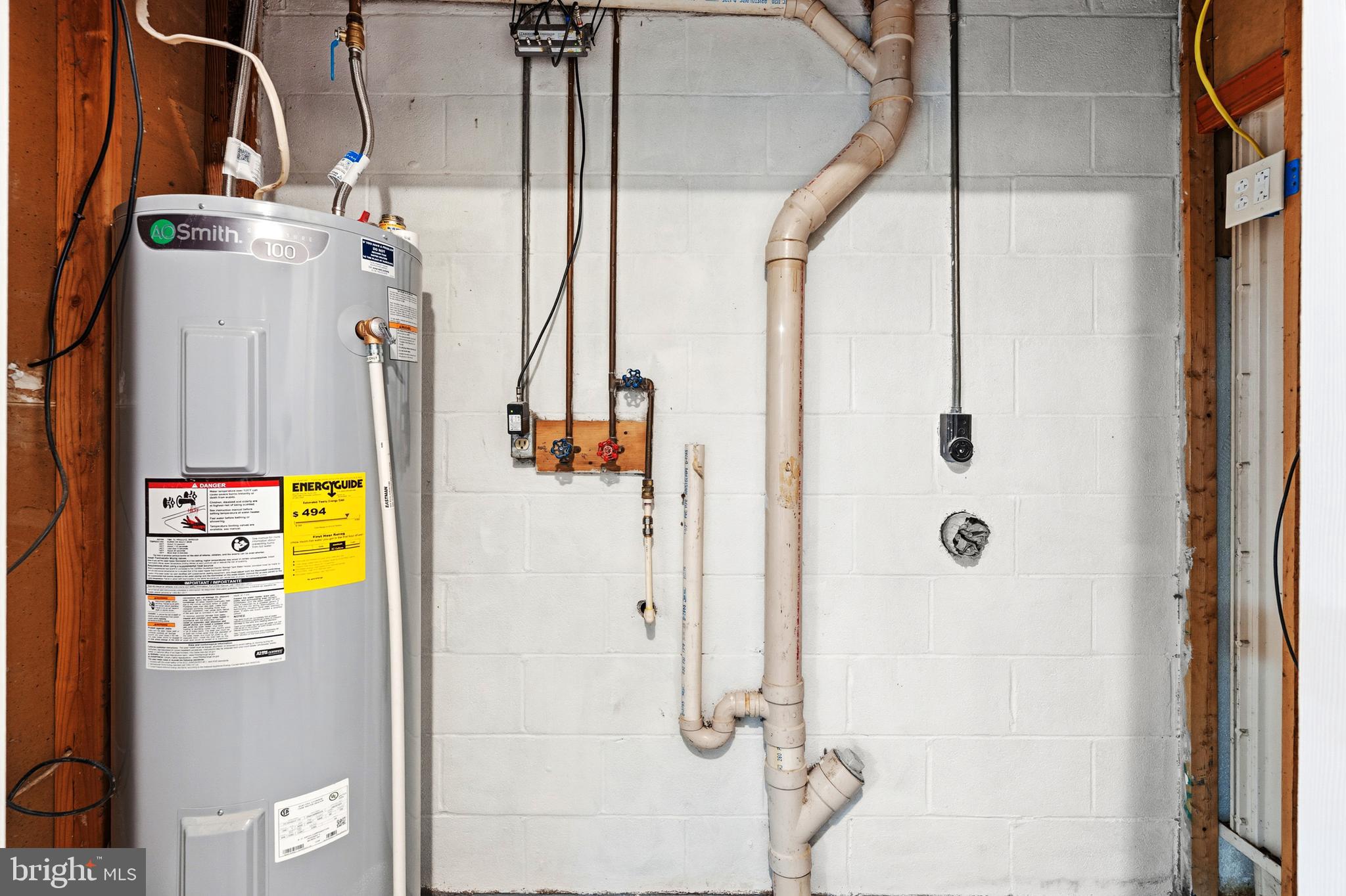 404 Weeping Willow Road Falling Waters, WV 25419 - Photo 17 of 24 a bathroom with a shower